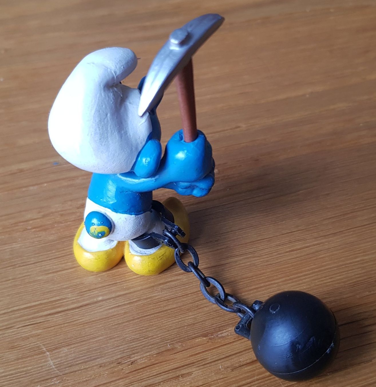 Schleich Giocattoli: Schleich-Spielfigur: Strafarbeiter-Schlumpf – Usato da Schaffhausen venduto da asyouwestley 1