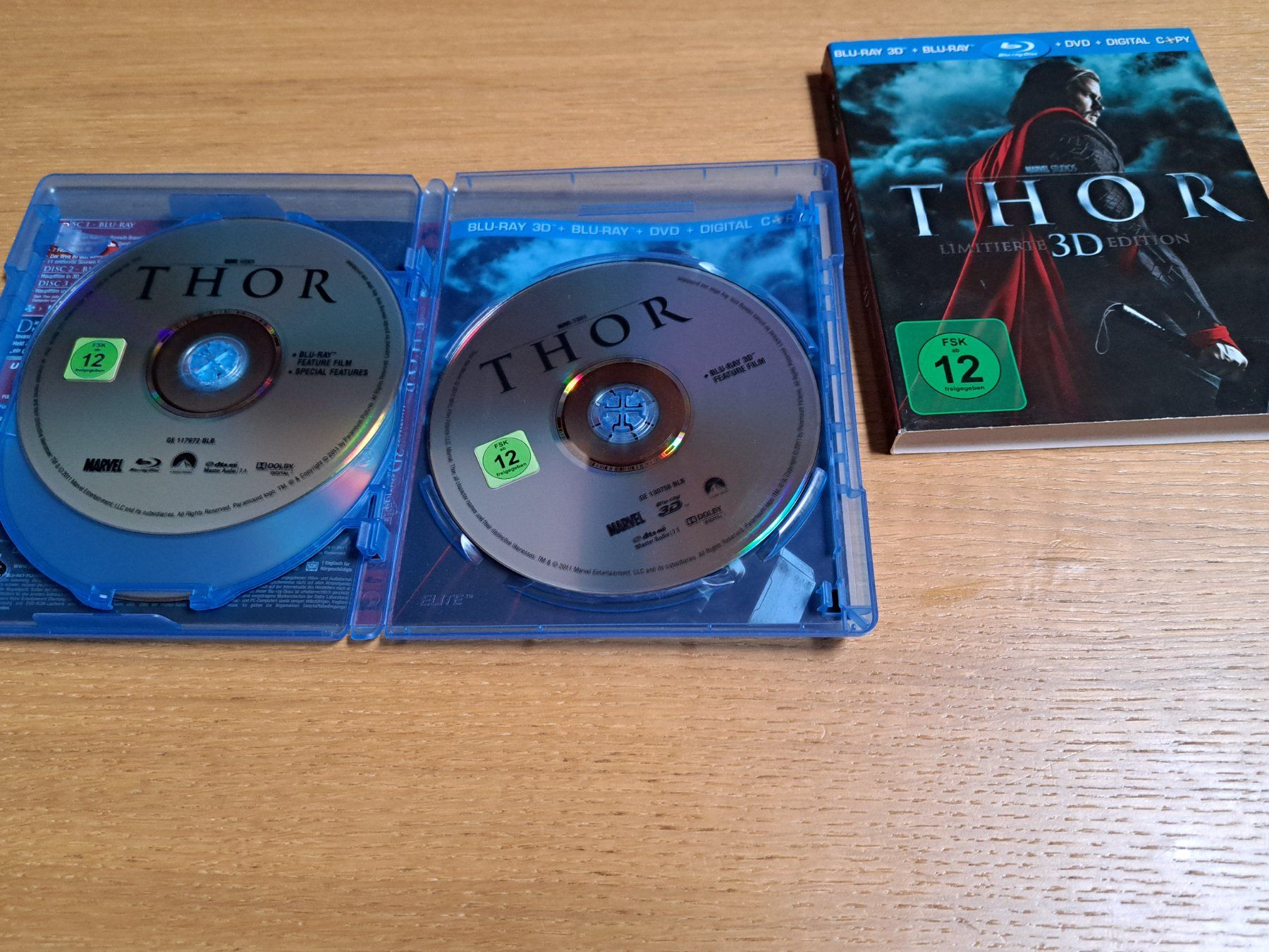 Tutti i DVDs: Bluray Marvel THOR, 3-Disc Edition mit BR 3D, BR und DVD – Nuovo (secondo la descrizione) da Unterseen venduto da Kanica 7