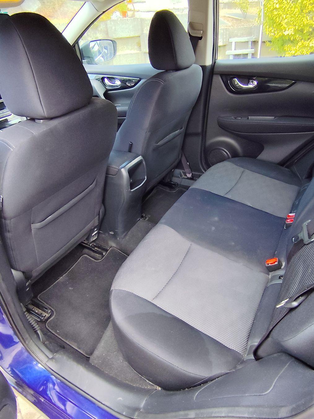 Nissan Autos: Nissan Qashqai 1.6 – D'occasion à Liesberg Dorf par jan_vd6c 3