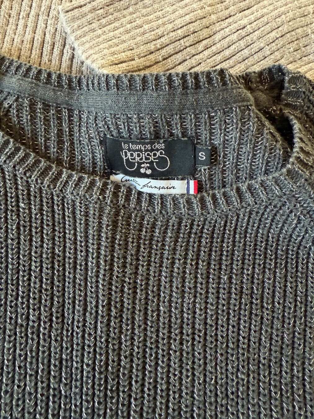 Lotti di vestiti: Kleiderpaket Winterpullover – Grösse S – Usato da Wädenswil venduto da Bixio 2
