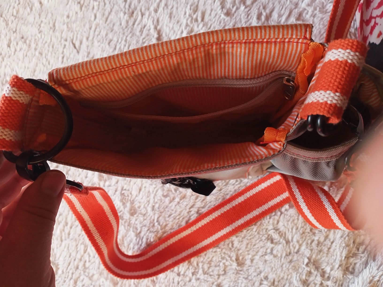 Sacs: Leckerlitasche, Umhängetasche – D'occasion à Oftringen par Myti 2