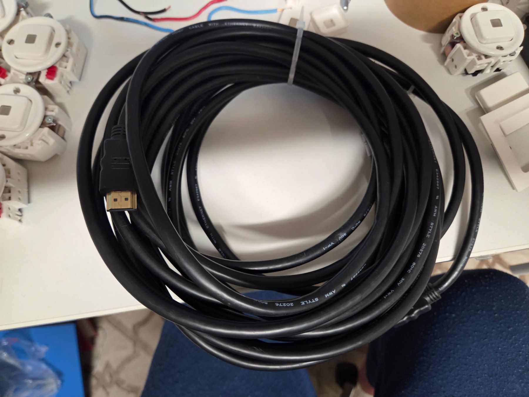 Cavi: High Speed HDMI Kabel 10m – Usato da Zürich venduto da Alibaba1234 4