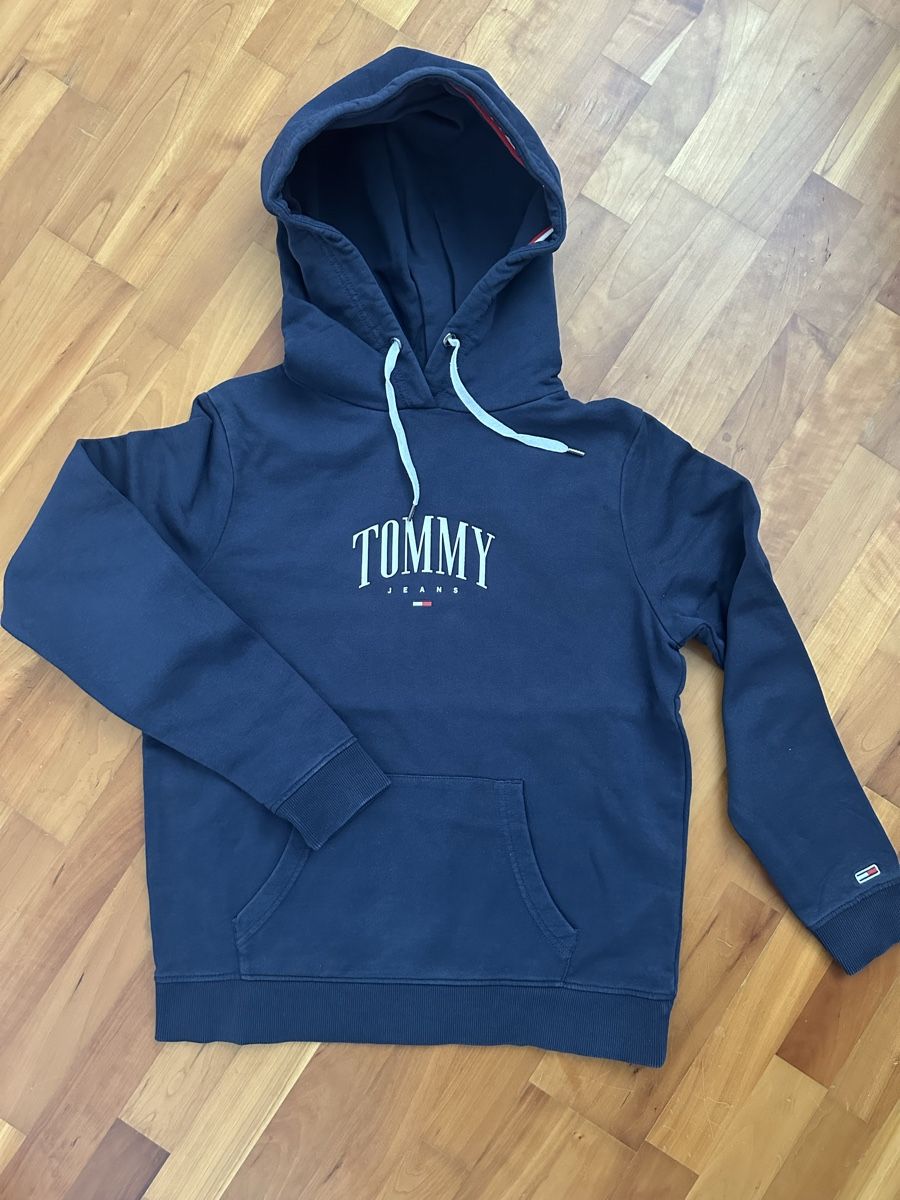 Tommy Hilfiger Pullover & Sweatshirts: Tommy Hilfiger Pullover – Gebraucht aus Romanshorn von ila_2nzf