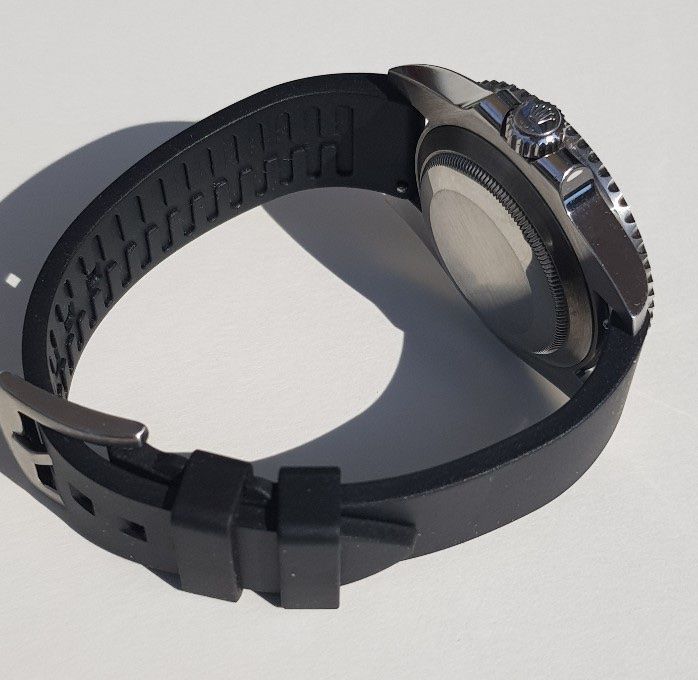 Bracelets: Rubber Strap Kautschuk Armband 22 mm schwarz 8583 – Neuf avec emballage d'origine à Leipzig par rheingold_watches 1