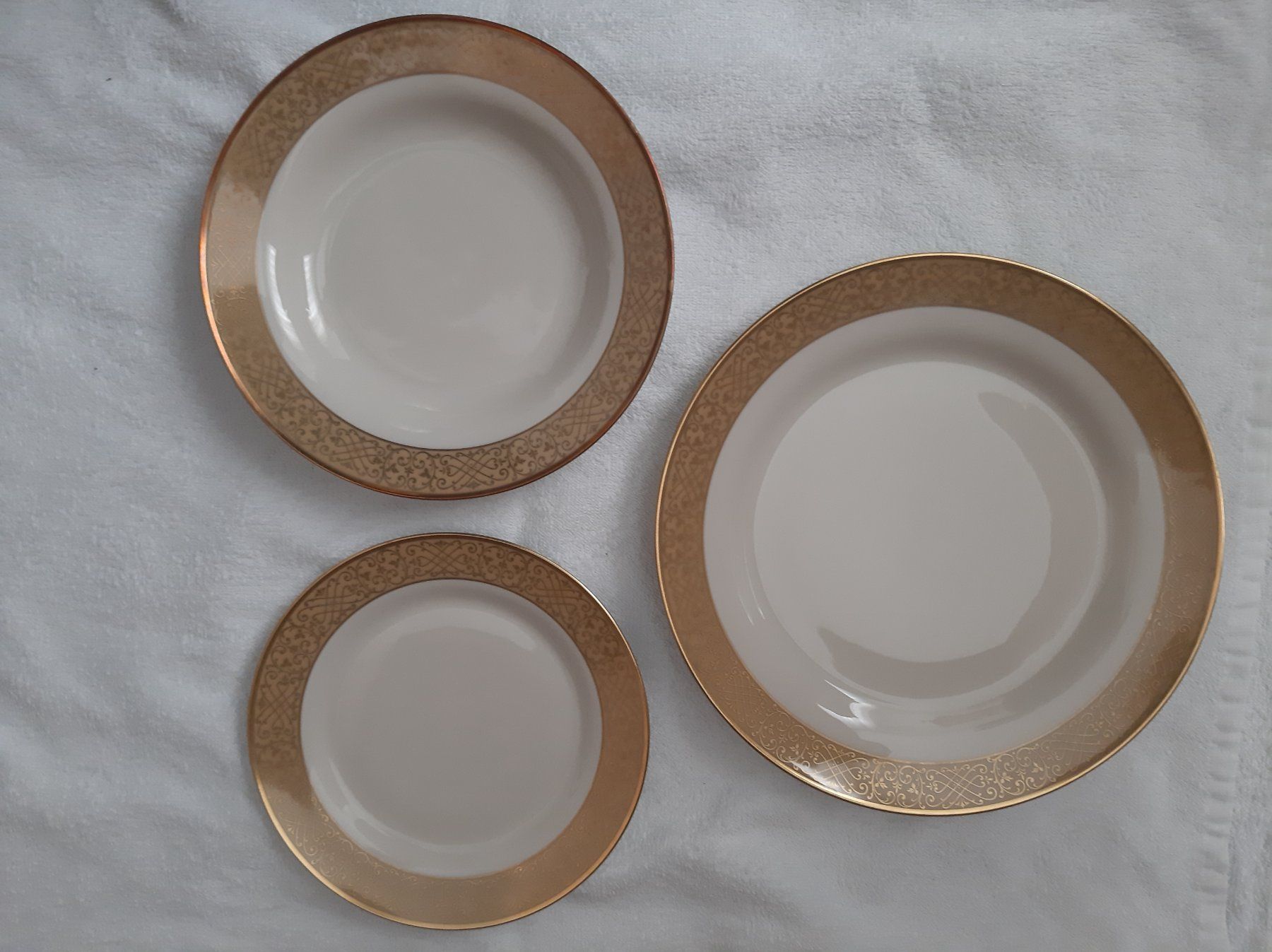 Set di piatti: Bavaria Tirschenreuth Geschirr – Usato da Ostermundigen venduto da prr848 4