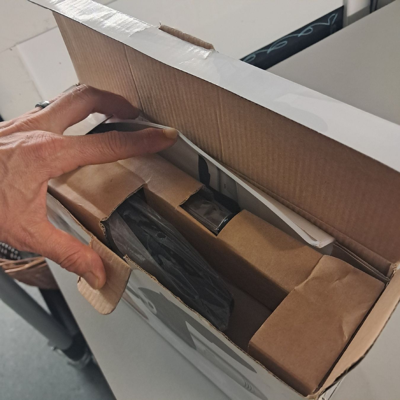 Appareils de cuisine: Eleketromesser – D'occasion à Brüttisellen par fludi82 1