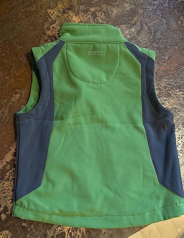 Gilet & Giacche: Regatta Softshell Weste Gr 116 (5-6J) – Usato da Zizers venduto da special_peanuts 1