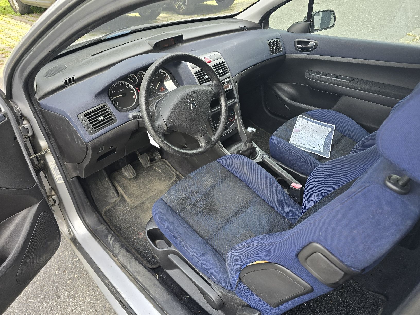Peugeot Automobili: Peugeot 307 1.4 – Difettoso da Eschen venduto da DerReto 6