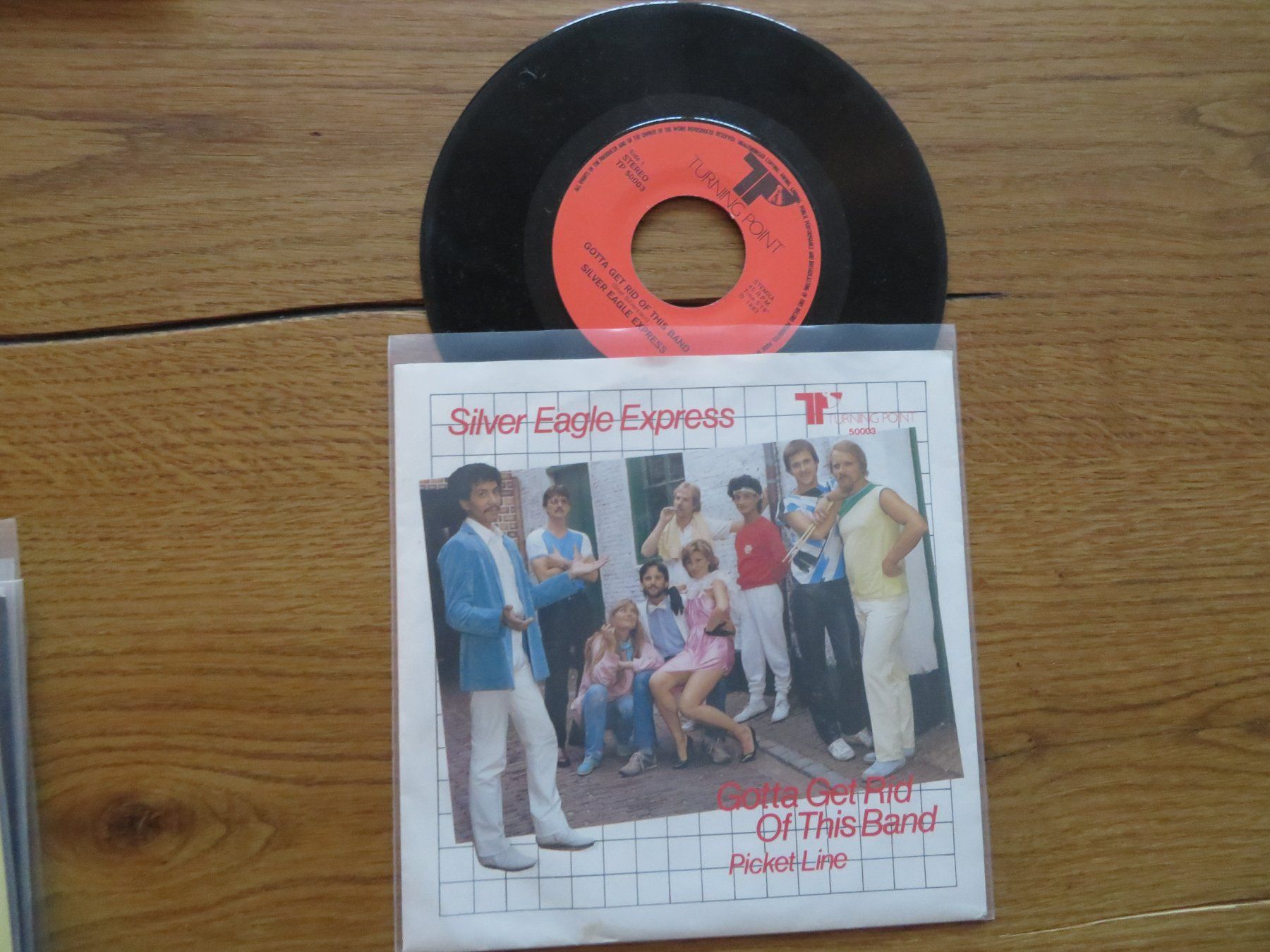 Dischi in vinile: Silver Eagle Express - Gotta Get Rid Of Band - Single – Nuovo (secondo la descrizione) da Zürich venduto da max_cp5f
