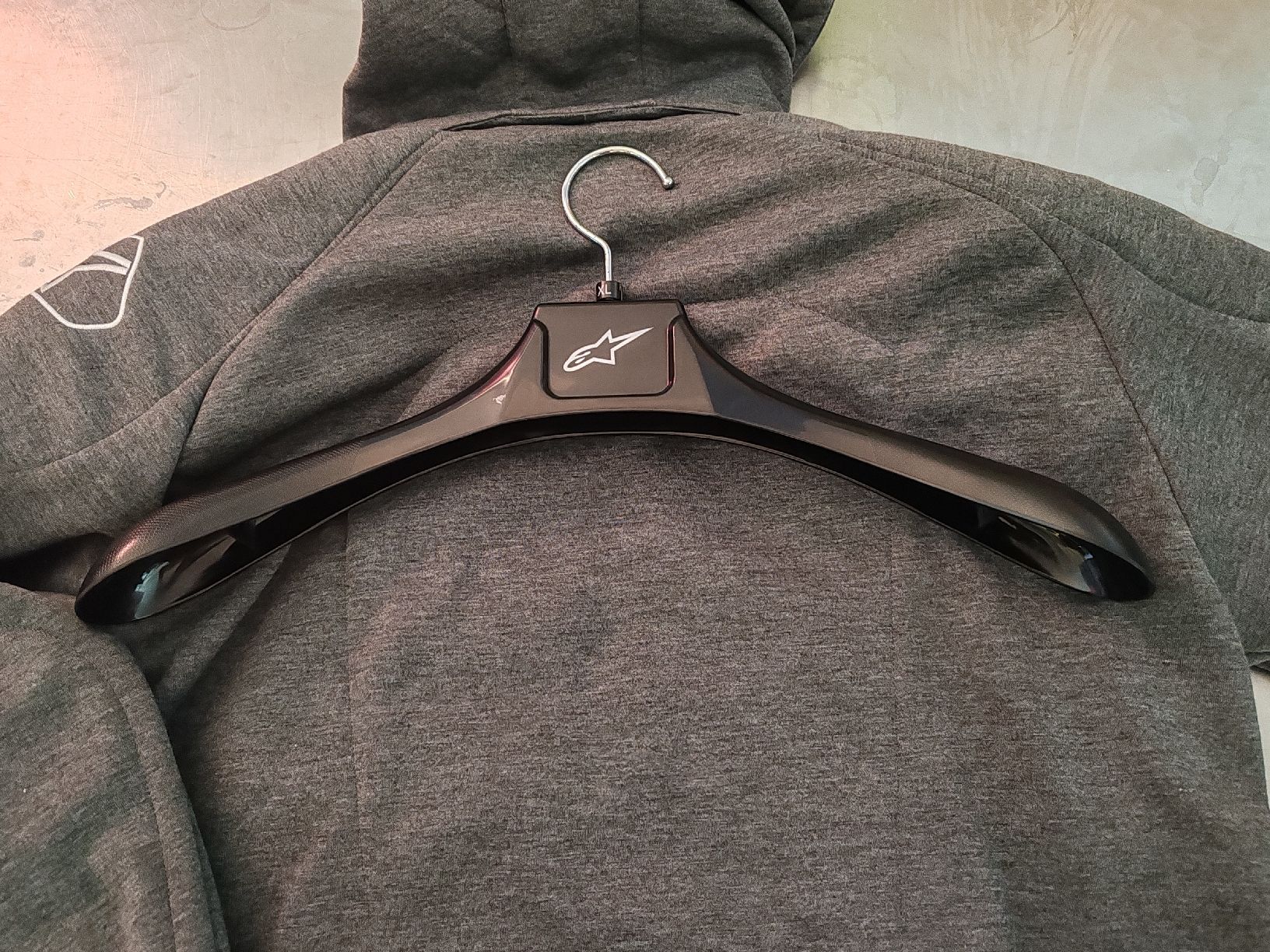Alpinestars Maglioni & Felpe: Alpinestars Chrome Ignition Hoodie – Nuovo (secondo la descrizione) da Bern venduto da PrettyGood 7