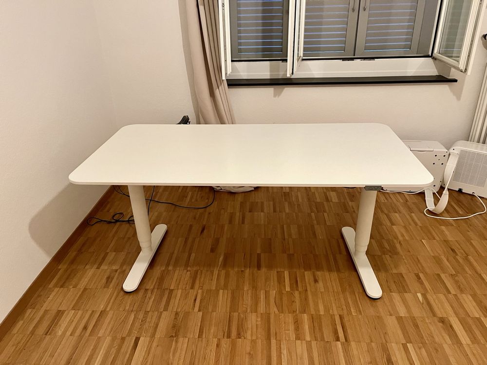 Gebrauchter Schreibtisch Hohenverstellbar