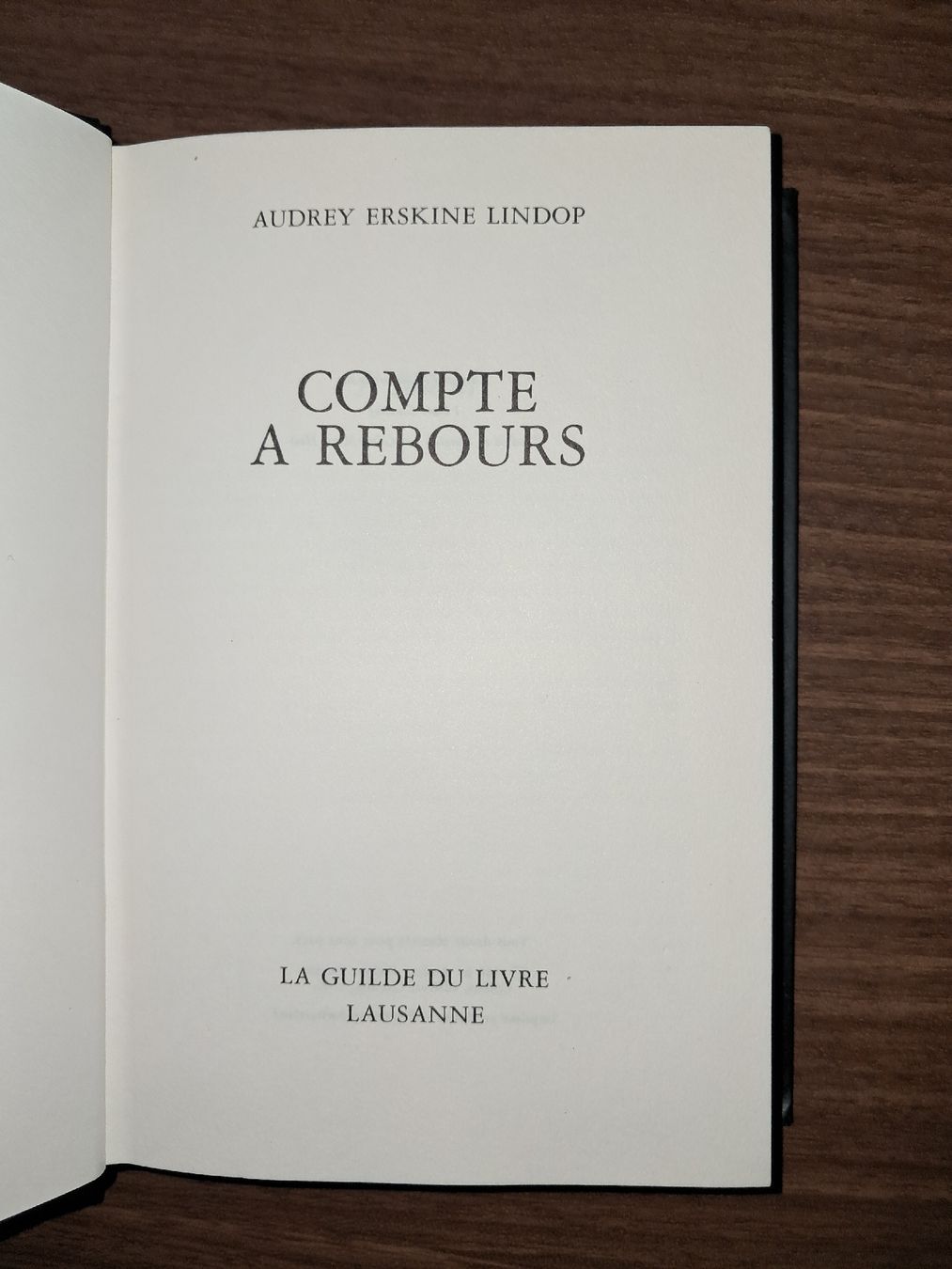 Libri: Compte a rebours – Usato da Le locle venduto da juliensaran 1