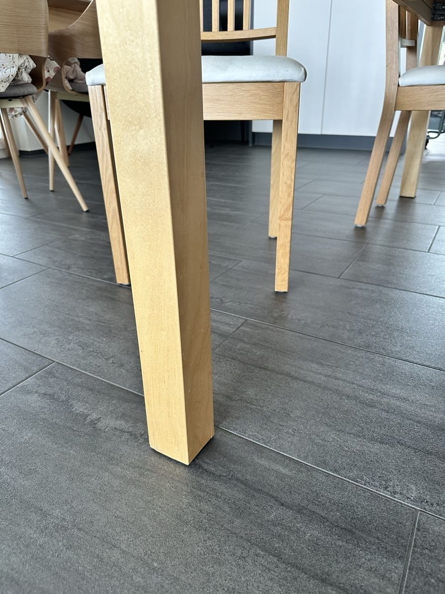 Ikea Set de table et chaises: Extendable Dining Table and Chairs Set Light Wood IKEA – D'occasion à Wilen b. Wollerau par carlos.casals 4