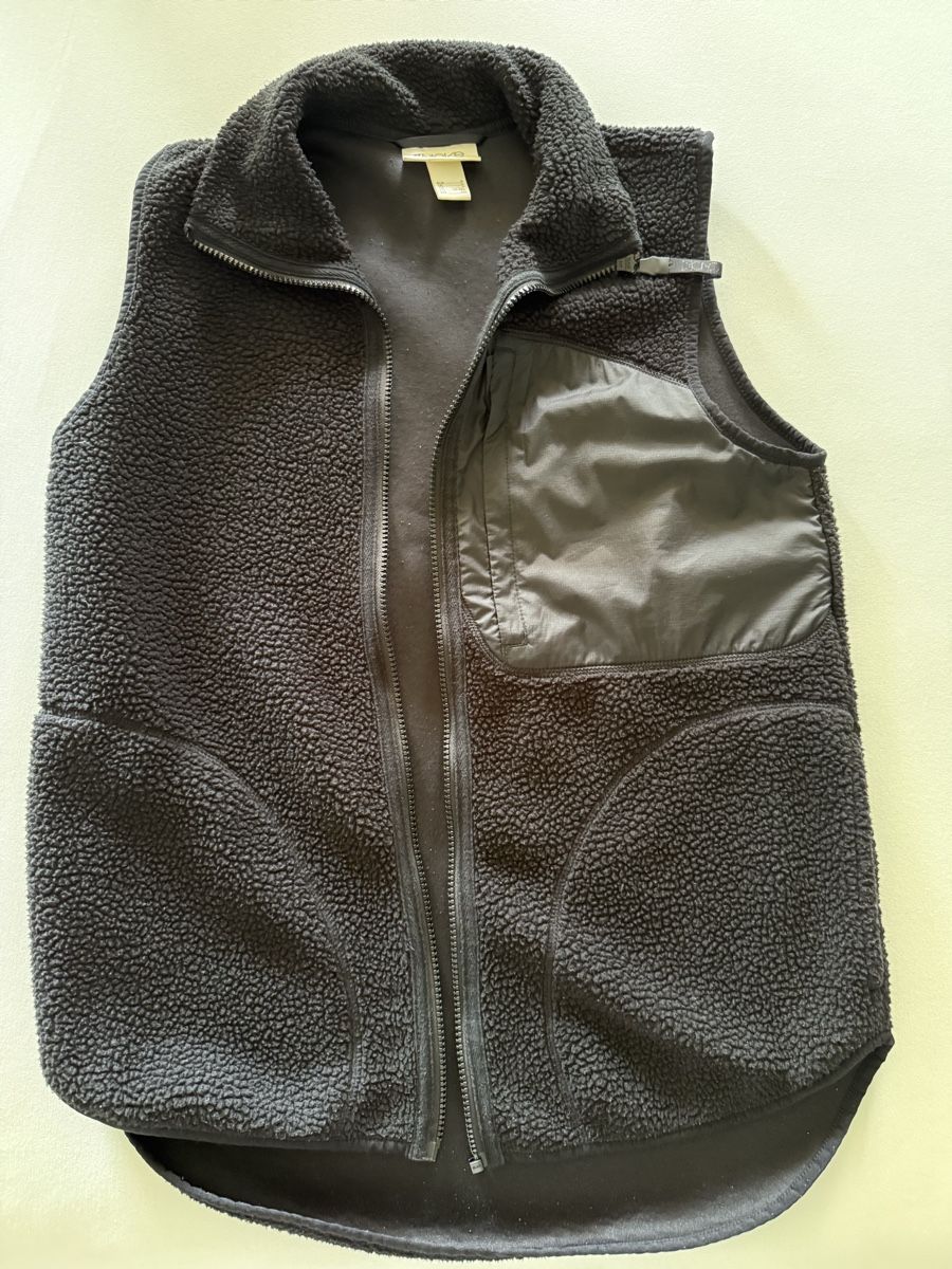 H&M Gilets: Gilet – D'occasion à Oberglatt ZH par sam_vs55
