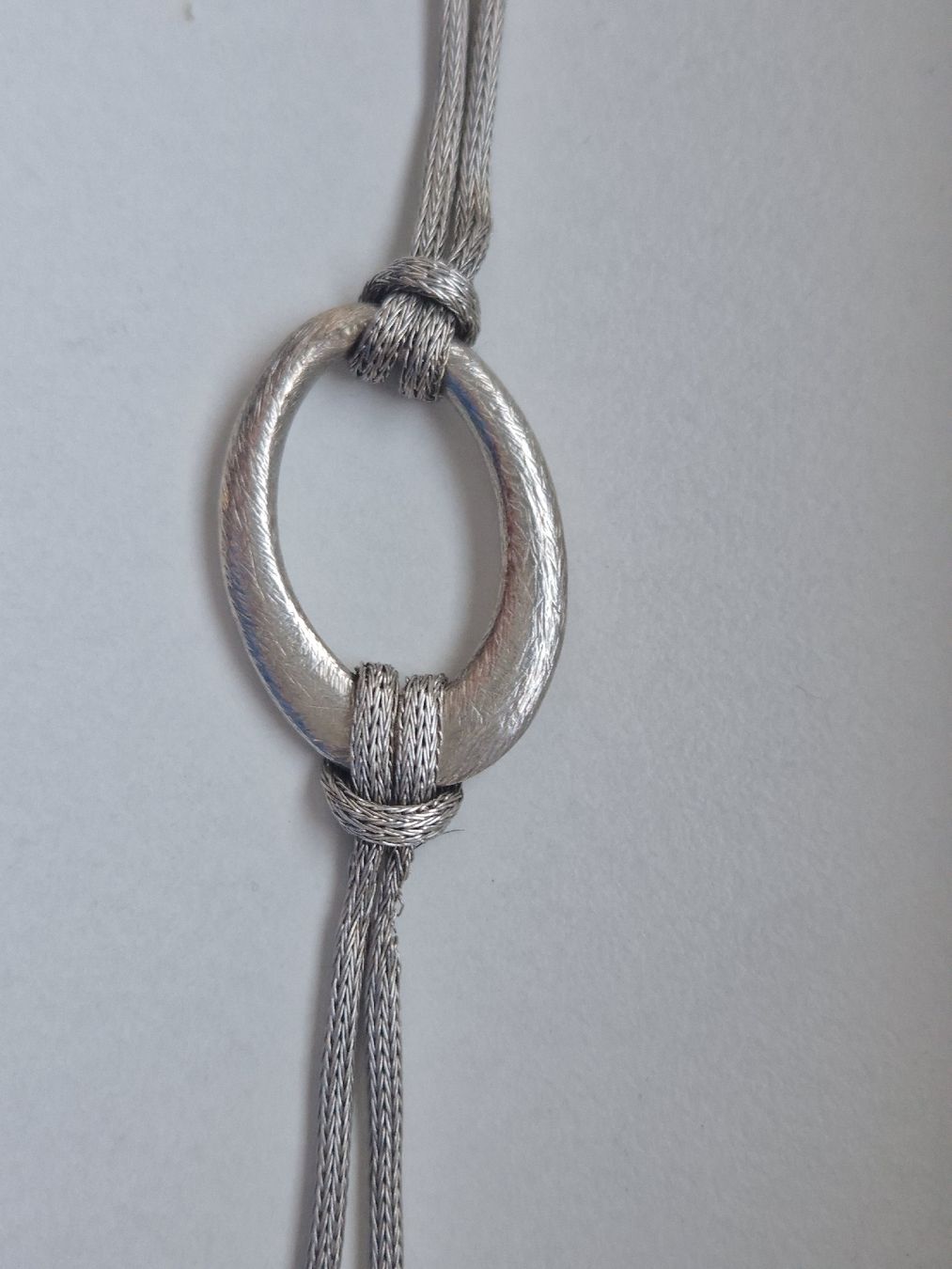 Bracciali & Braccialetti: Silver 925 braided bracelet with oval pendant – Usato da Basel venduto da and_zvv7 1