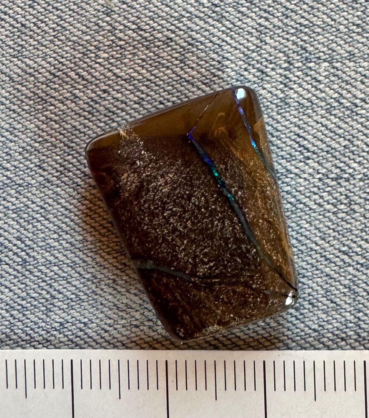 Fossilien: Opal 24ct  Australien winzige linien Opal mit Farben – Neu und originalverpackt aus Leuggern von gemshow 5