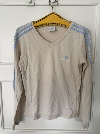 Beiger Adidas Puli mit hellblauen Streifen
