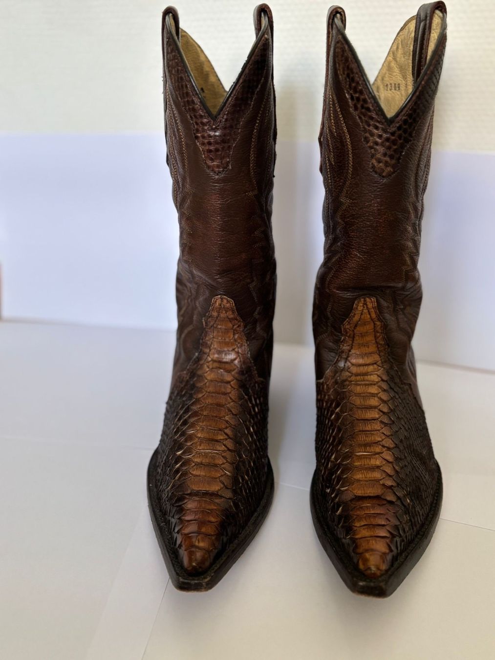 Scarpe da donna: Vintage Cowboy Stiefel Pytonleder – Usato da Allschwil venduto da N04Ah 2