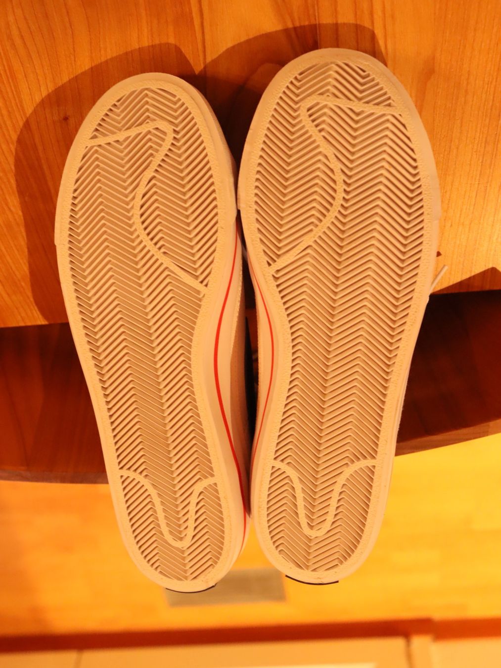 Nike Herrenschuhe: weisse Nike Leder Sneakers 40 – Neu (gemäss Beschreibung) aus Wenslingen von Strick4Alpaca 2