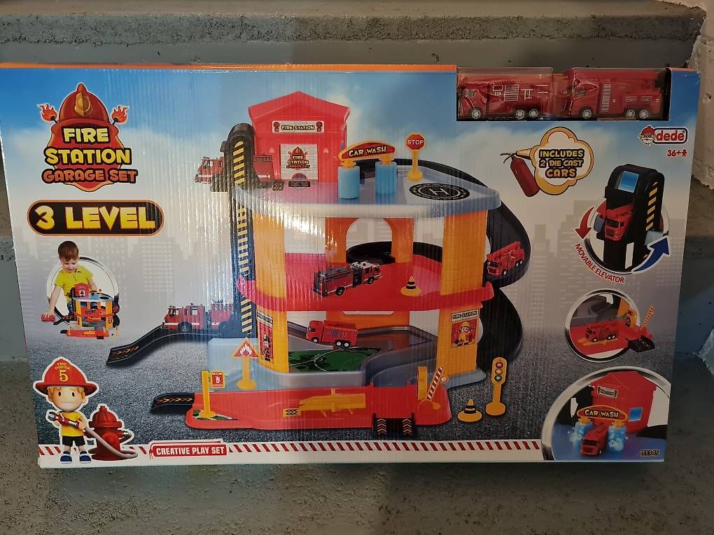 Giocattoli: Fire station Garage-Set / Feuerwehr-Station – Usato da Wuppenau venduto da KThanh 1