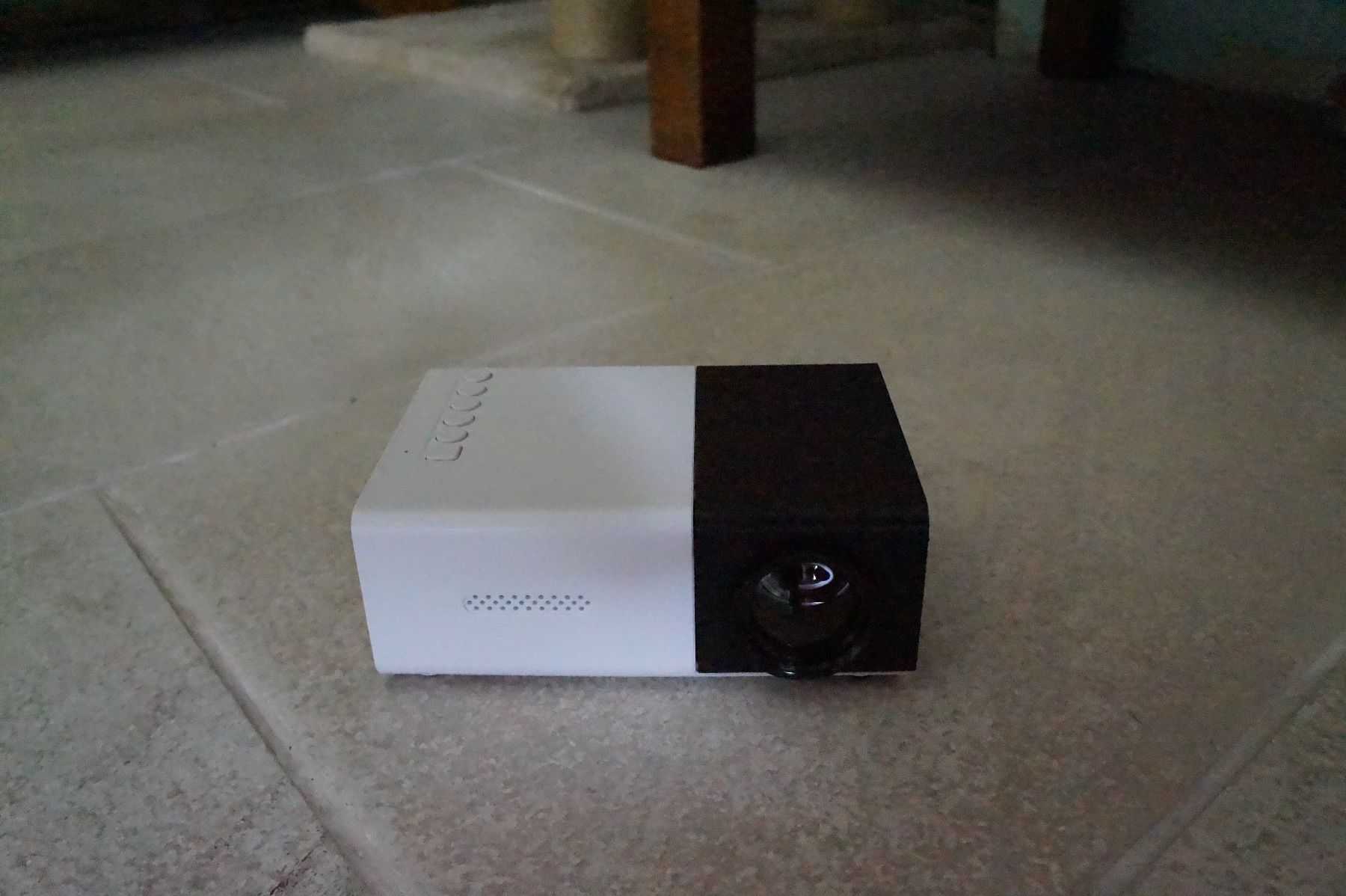 Vidéoprojecteurs: Projector für Handy – D'occasion à Torre par fku_92pw 1