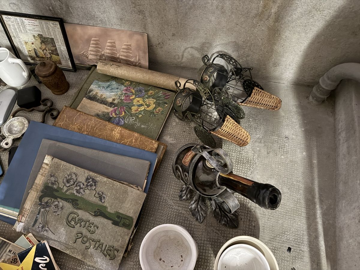 Toutes les décorations: Flohmarkt lot antik – D'occasion à Sierre par OCNL 4
