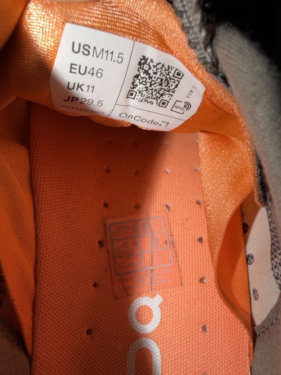 On Herrenschuhe: On shoes - Cloud Runner - Size EU 46 – Gebraucht aus Zürich von bremetobias 3