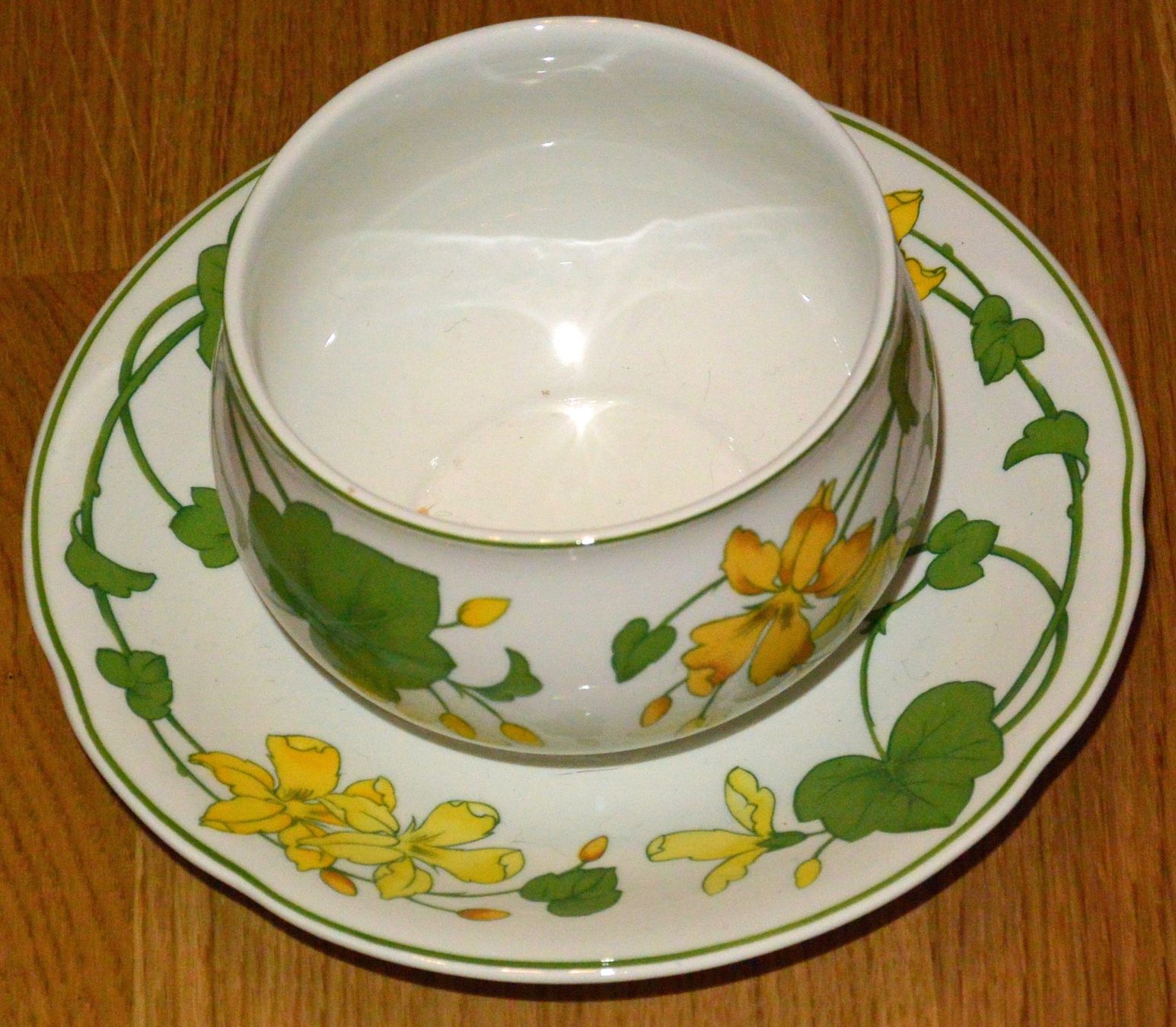 Villeroy & Boch Schalen: Villeroy&Boch Sauciere – Gebraucht aus Spreitenbach von jeepsirene 1