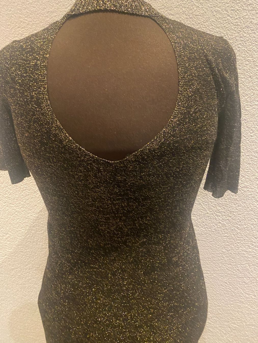 Robes: Abendkleid 36 – Neuf (Voir description) à Liestal par aarroon 2