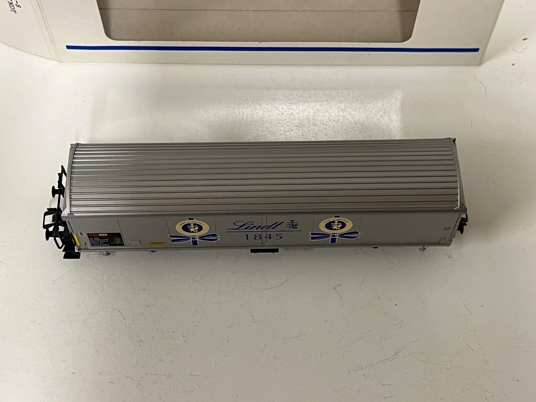 Märklin Modellini di ferrovie: Märklin MRKL84735-8 CFF WAG LINDT – Nuovo (secondo la descrizione) da Neuenhof venduto da ludovicco 4