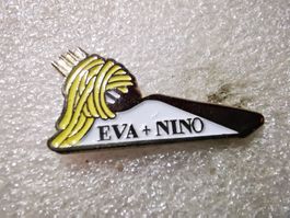 Ansteckpin 151: Eva + Nino