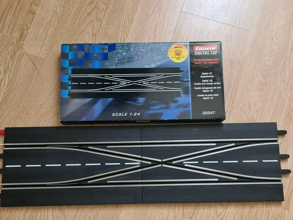 Carrera Doppelweiche – Zubehör Für Carrera Rennbahnen, Digitale Weiche, 2 Schienenteile