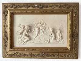Antikes Relief mit Putten, signiert und mit Handels-Siegel