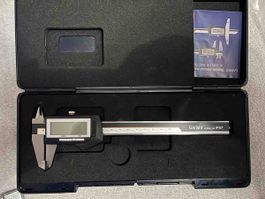 Digitaler Messschieber Garant 41 2680 150 neuwertig