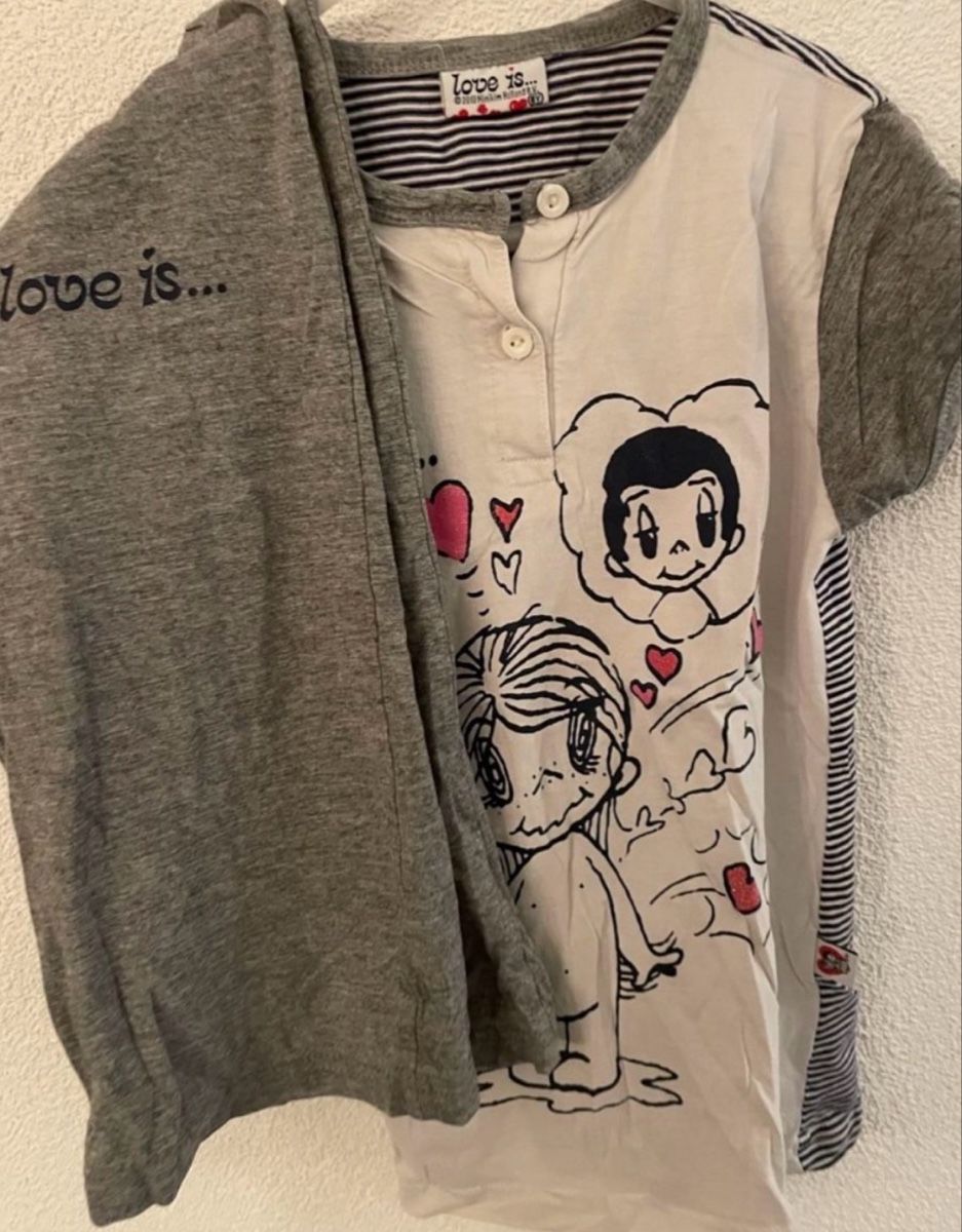 Pigiama & Simili: Love is... 128, Gr. 8,Top! – Nuovo (secondo la descrizione) da Freidorf TG venduto da nad_fxh7