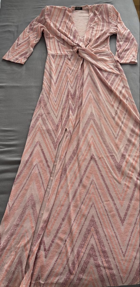 Liu Jo Vestiti: Liu jo dress – Nuovo (secondo la descrizione) da Wallisellen venduto da dbo_kv6n