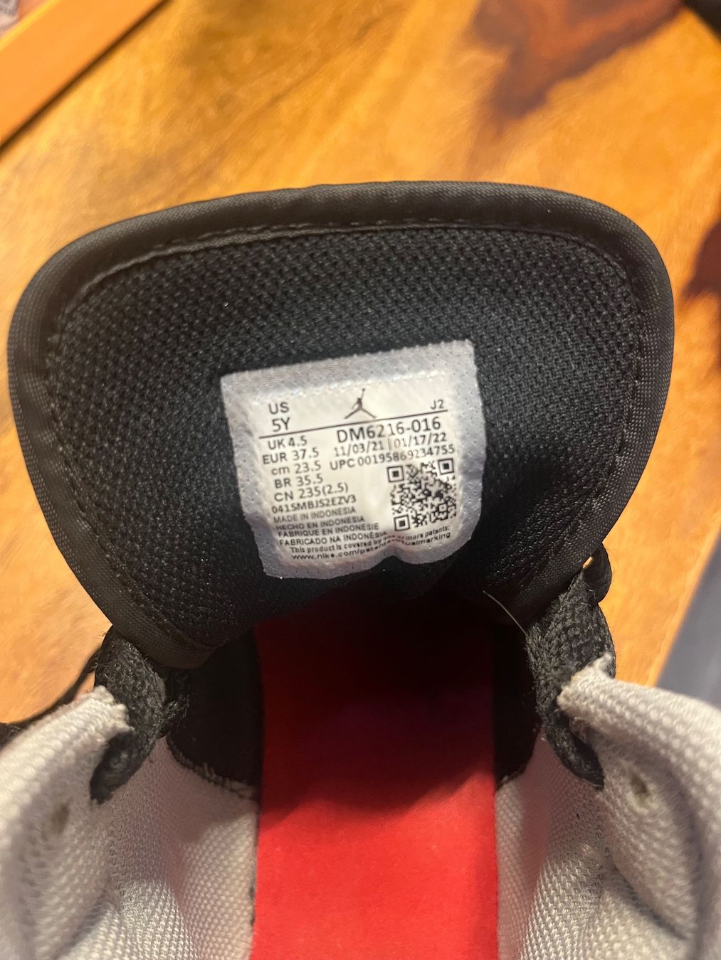 Jordan Scarpe da uomo: Chaussures Air Jordan – Usato da Choëx venduto da kaki76 5