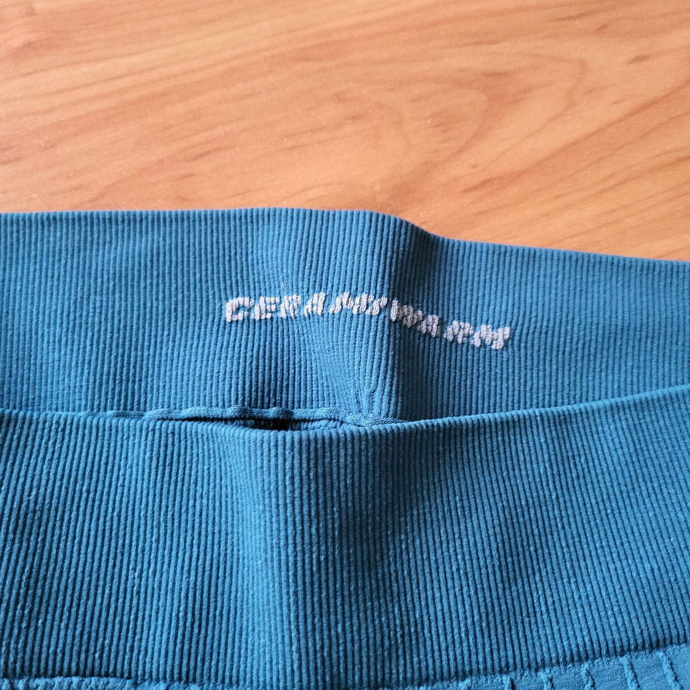 Odlo Leggings: Odlo Leggings – Usato da Lostorf venduto da Benidomi1 4