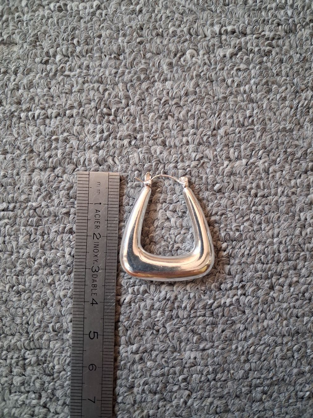 Boucles d'oreille: Einzelner Ohrring 925 Silber Dreiecksform – D'occasion à Wald ZH par e8e 5
