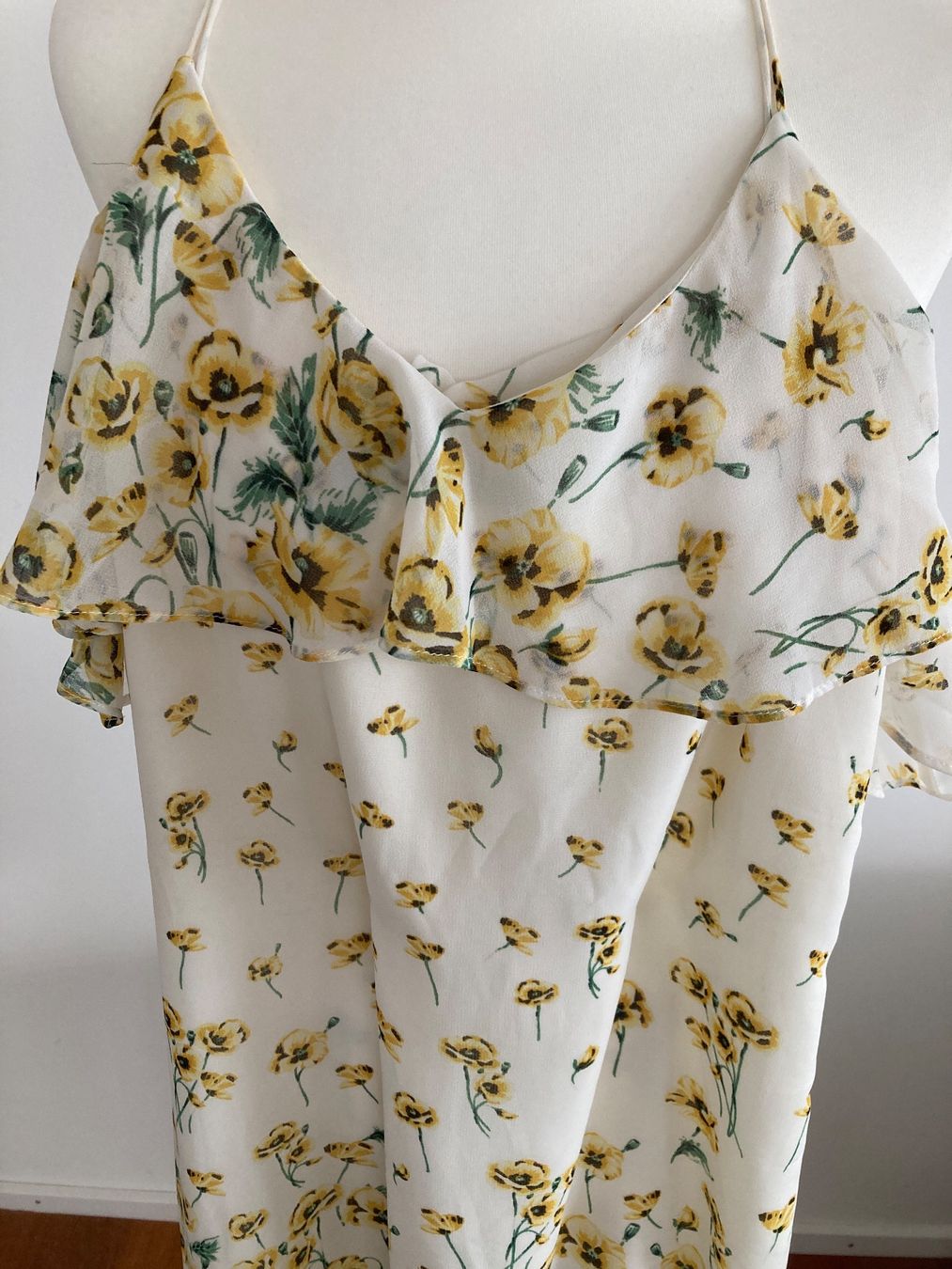 Zara Vestiti: Maxi Kleid Zara Grösse 34 – Usato da Stansstad venduto da InStyle8 3
