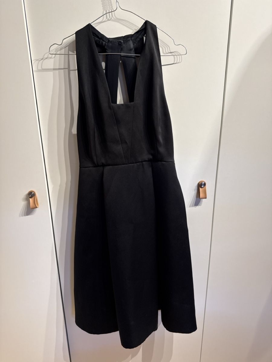 Claudie Pierlot Robes: Robe Claudie Pierlot 40 – D'occasion à Zürich par mimi2013