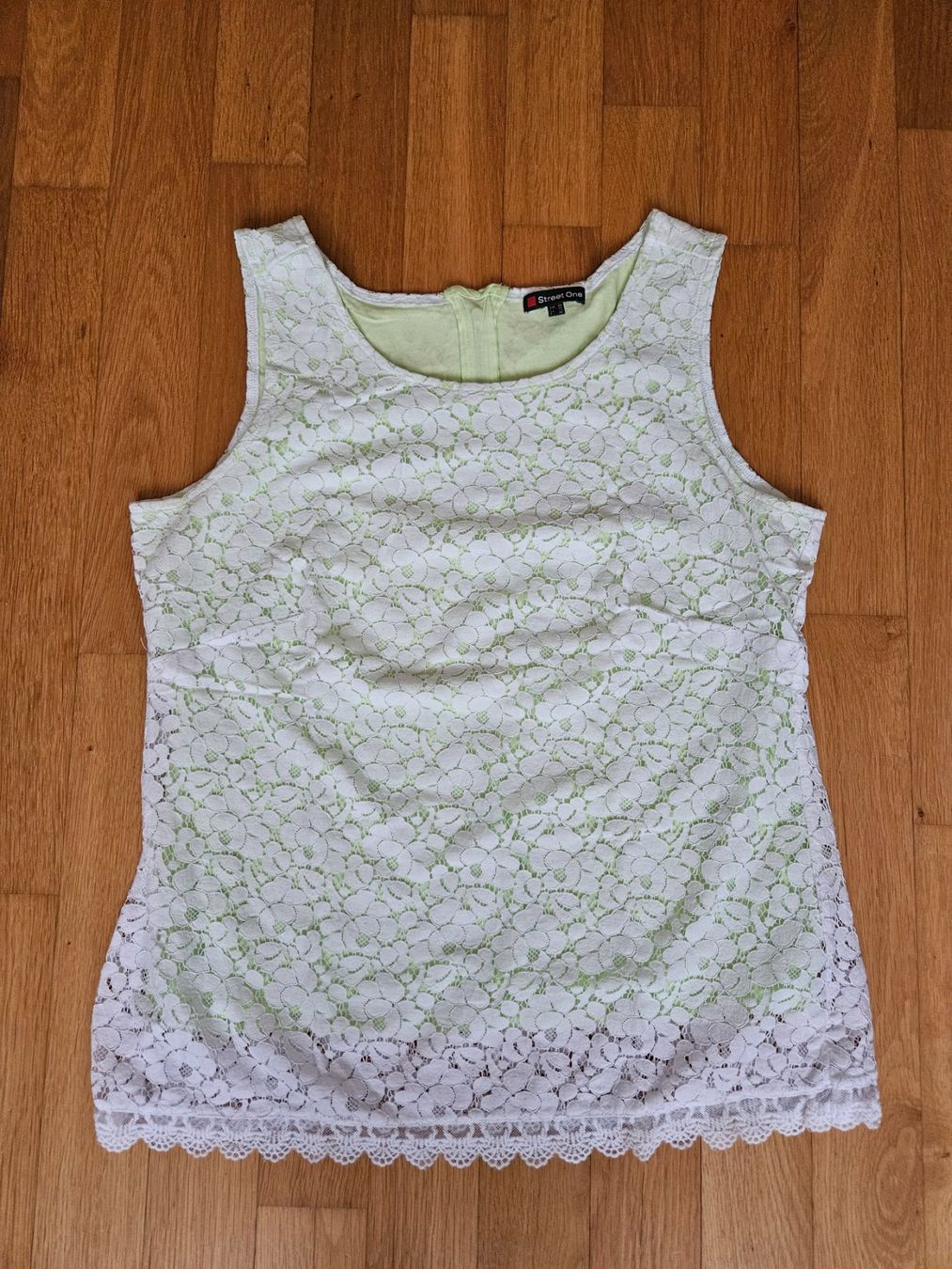 T-shirts: 6 Stk. Top / ärmellose Shirt – D'occasion à Möriken AG par pam66 3