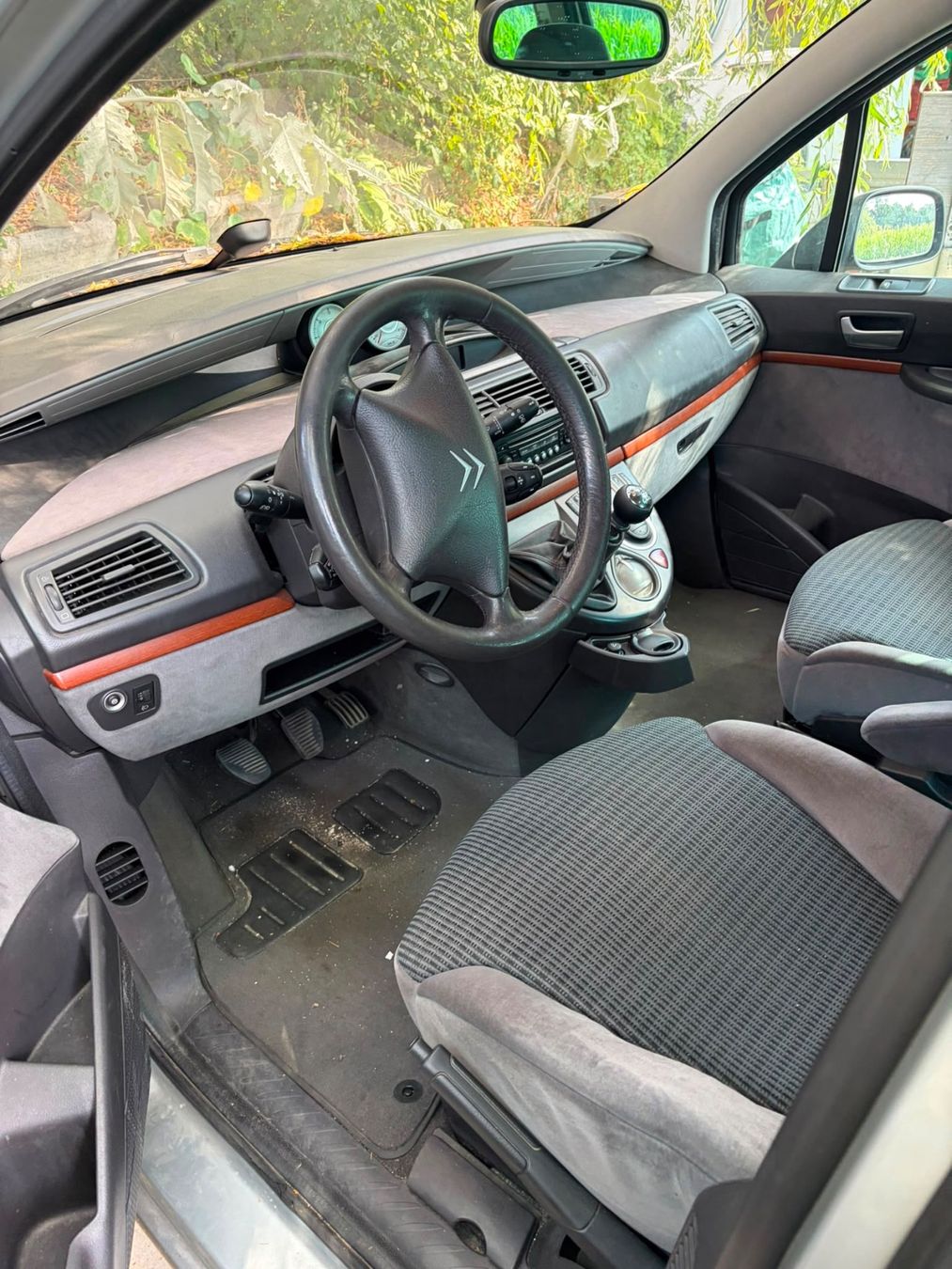 Citroën Autos: Citroen C8 ab Fr.1.-- – Défectueux à Heitenried par Bueggu 3