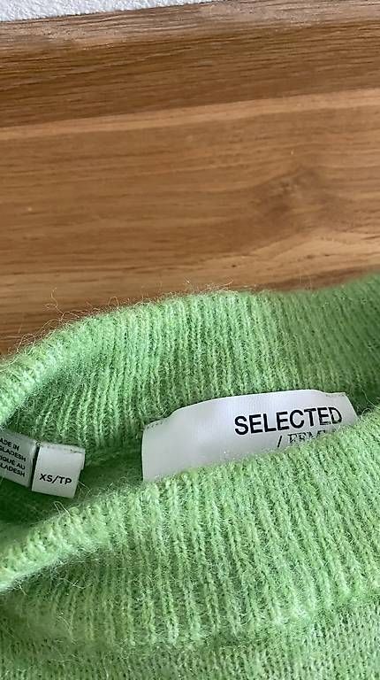 Selected Pullover & Sweatshirts: Selected Femme XS Pullover grün – Gebraucht aus Wilen (Sarnen) von SanVibes22 1