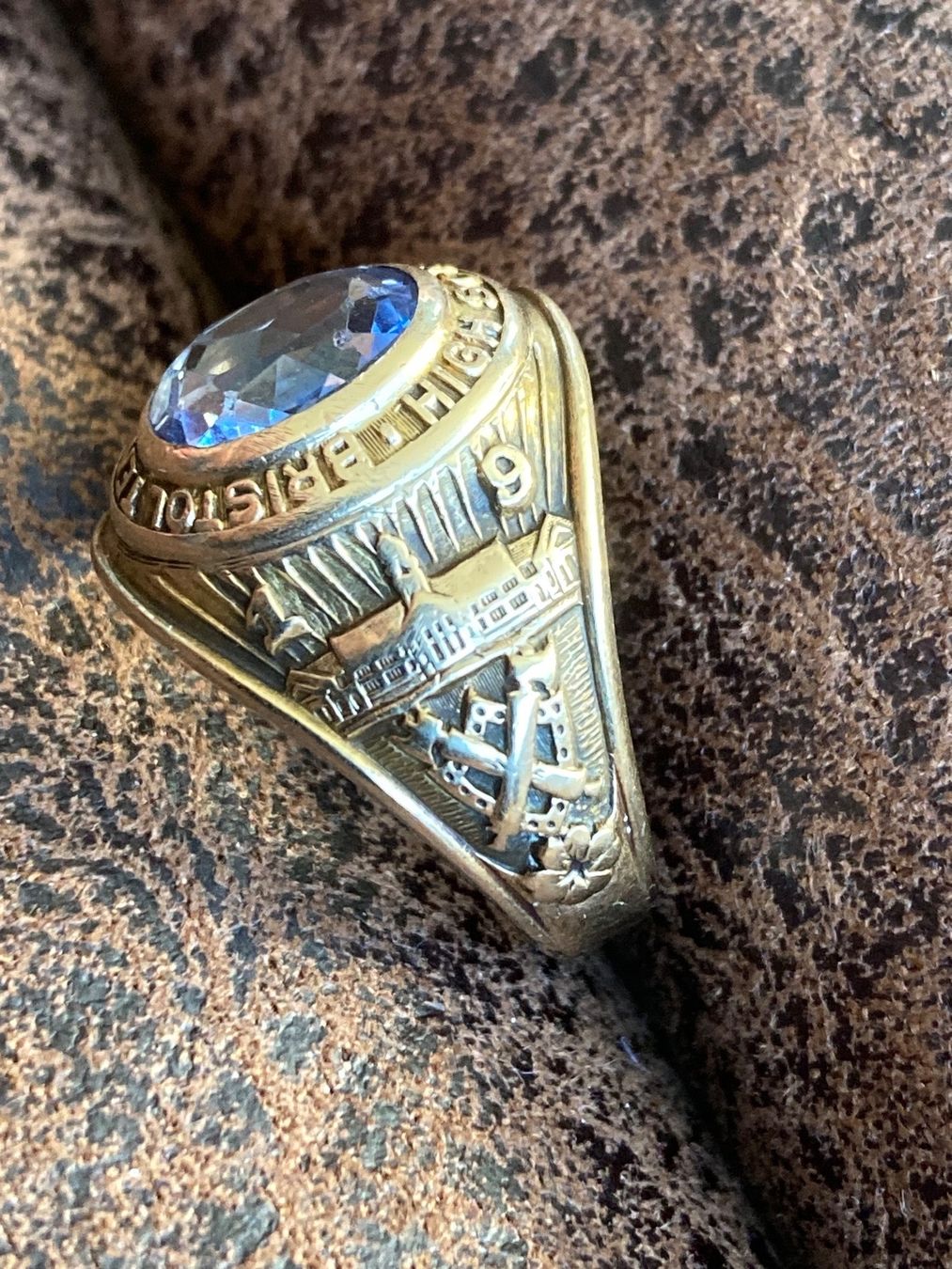 Anelli: Gold Ring High School Bristol Tennessee Stein – Usato da Boll venduto da Jopp1 4