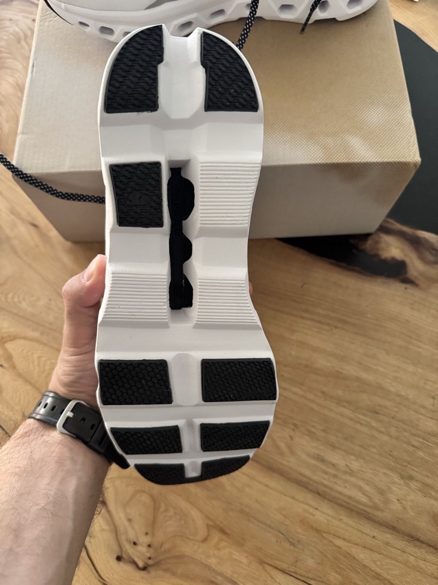 On Scarpe da uomo: On Cloudmonster neuwertig – Nuovo e nell'imballaggio originale da Burgdorf venduto da pet_2nsy 1