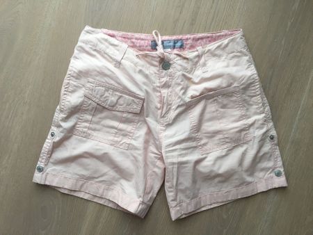 Coole Shorts in rosa Grösse 34