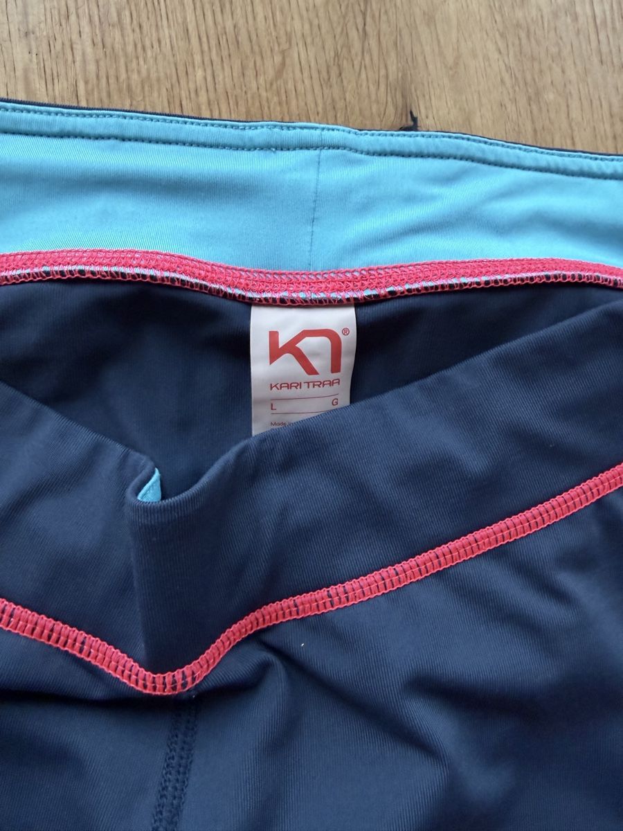 Leggings: Kari Traa 3/4 Leggings Grösse L – Usato da Spiez venduto da Nieverge0 1