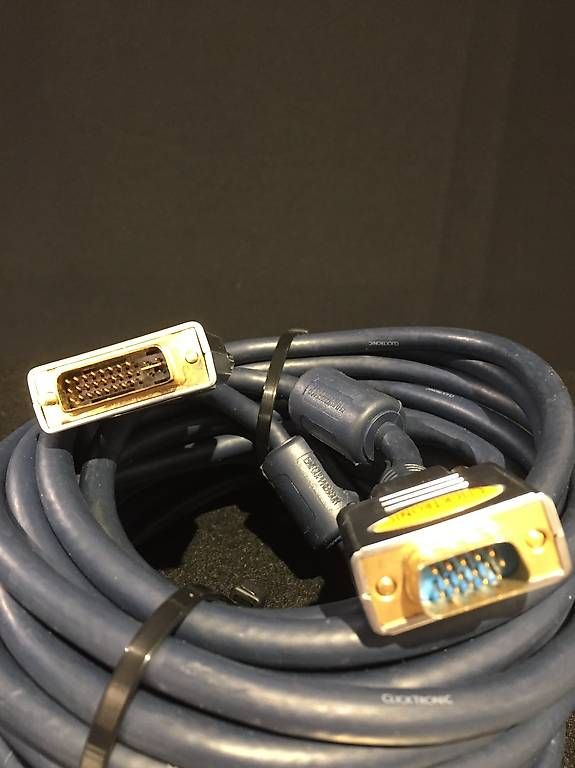 Cavi: Clictronik  DVI -  VGA Kabel – Usato da Würenlingen venduto da Schneiderhifi 2