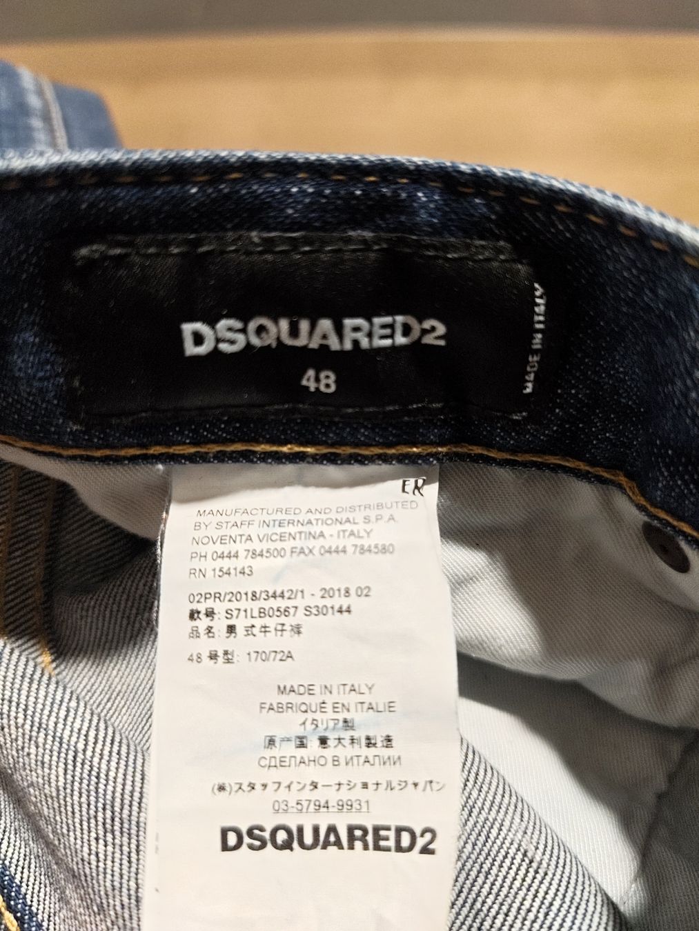 Dsquared2 Jeans: Dsquared2 Jeans Gr. 46 Top! – Usato da Seon venduto da chf_g29b 6